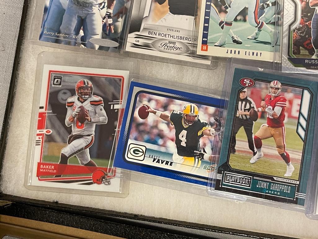 TWENTY ASSORTED NFL FOOTBALL SPORT PLAYER CARDS BARRY SANDERS, JOHN ELWAY, BRETT FAVRE - 2