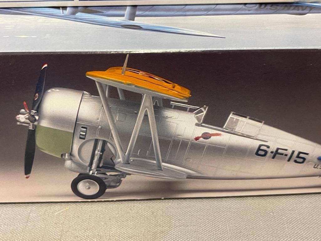 SIX WWI / WWII AIRCRAFT PLASTIC KIT MODELS REVELL, MONOGRAM, TAMIYA 1/32 AND 1/48 SCALE - 6