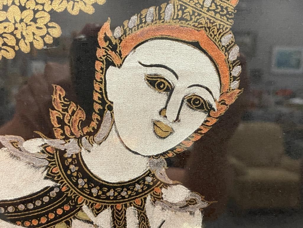 VINTAGE THAI SILK PAINTING OF TWO SEATED FEMALE FIGURES - 3