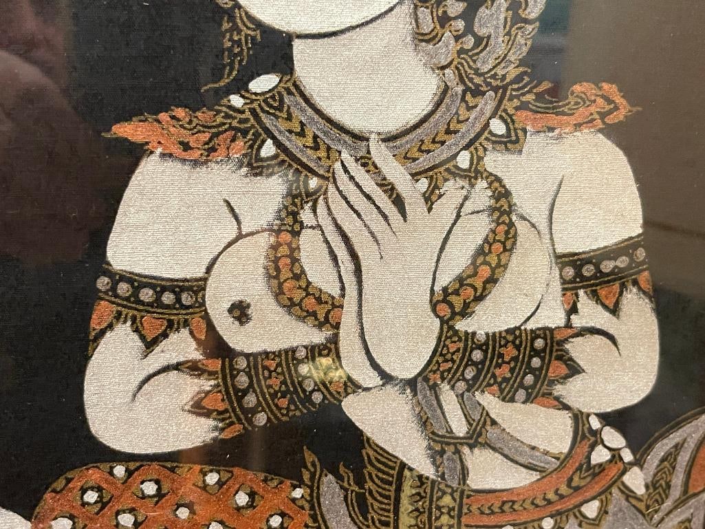 VINTAGE THAI SILK PAINTING OF TWO SEATED FEMALE FIGURES - 4