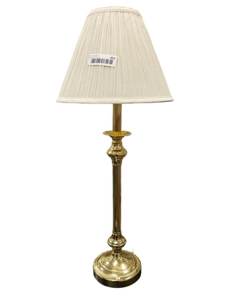 STIFFEL STYLE BRASS CANDLESTICK STYLED TABLE LAMP (1 of 9)