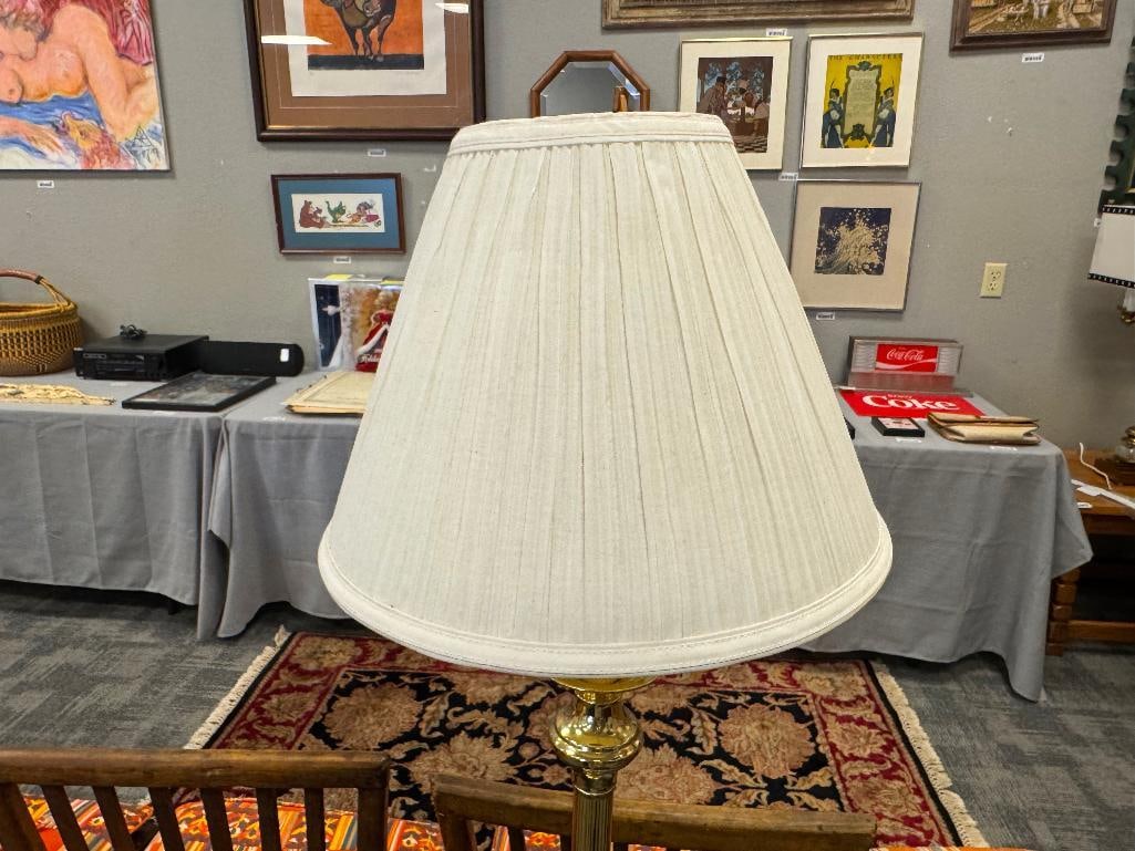 STIFFEL STYLE BRASS CANDLESTICK STYLED TABLE LAMP - 7