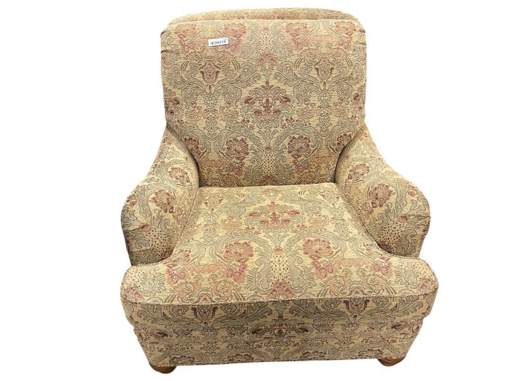 ETHAN ALLEN DESIGNER TRADITIONAL STYLE UPHOLSTERED ACCENT CHAIR FEATURING BROCADE FABRIC (1 of 8)