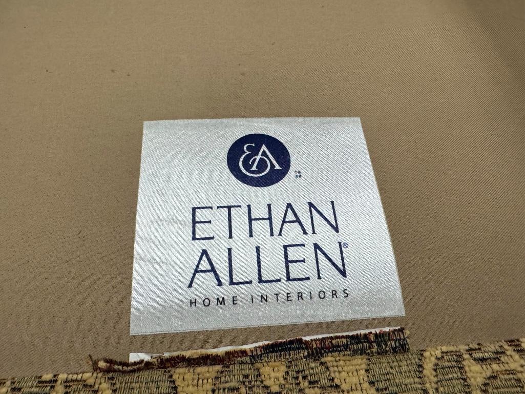 ETHAN ALLEN DESIGNER TRADITIONAL STYLE UPHOLSTERED ACCENT CHAIR FEATURING BROCADE FABRIC - 4