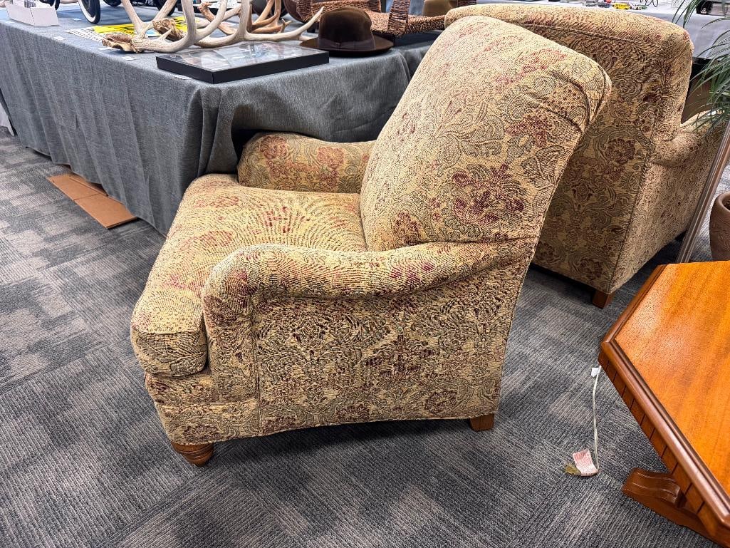 ETHAN ALLEN DESIGNER TRADITIONAL STYLE UPHOLSTERED ACCENT CHAIR FEATURING BROCADE FABRIC - 7