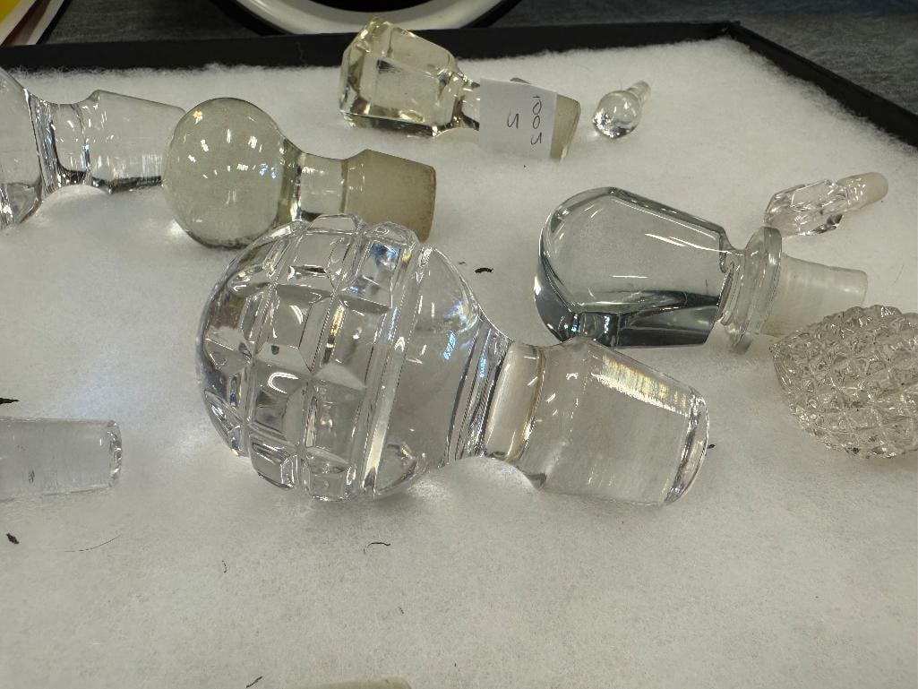 COLLECTIBLE GLASS AND CRYSTAL DECANTER TOPPERS INCLUDING VARIOUS SHAPES AND SIZES - 4