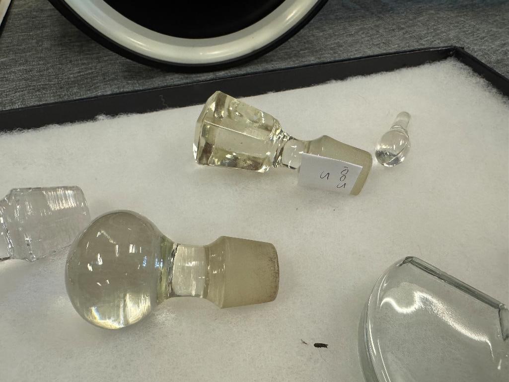 COLLECTIBLE GLASS AND CRYSTAL DECANTER TOPPERS INCLUDING VARIOUS SHAPES AND SIZES - 7