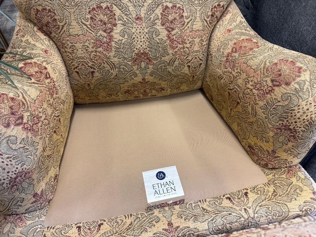 ETHAN ALLEN DESIGNER TRADITIONAL STYLE UPHOLSTERED ACCENT CHAIR FEATURING BROCADE FABRIC - 3