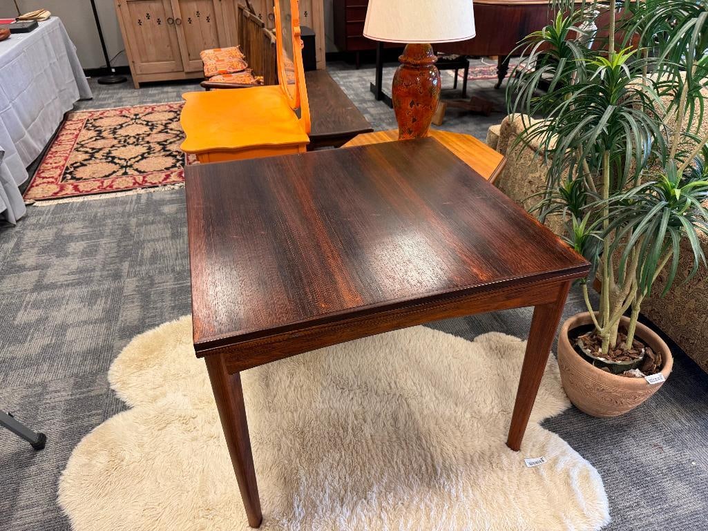 VINTAGE MID-CENTURY DANISH ROSEWOOD SWIVEL TOP GAMING TABLE - 3
