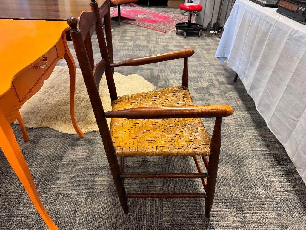 ANTIQUE WOOD ARMCHAIR WITH HAND WOVEN RUSH SEAT AND LADDER BACK - 9