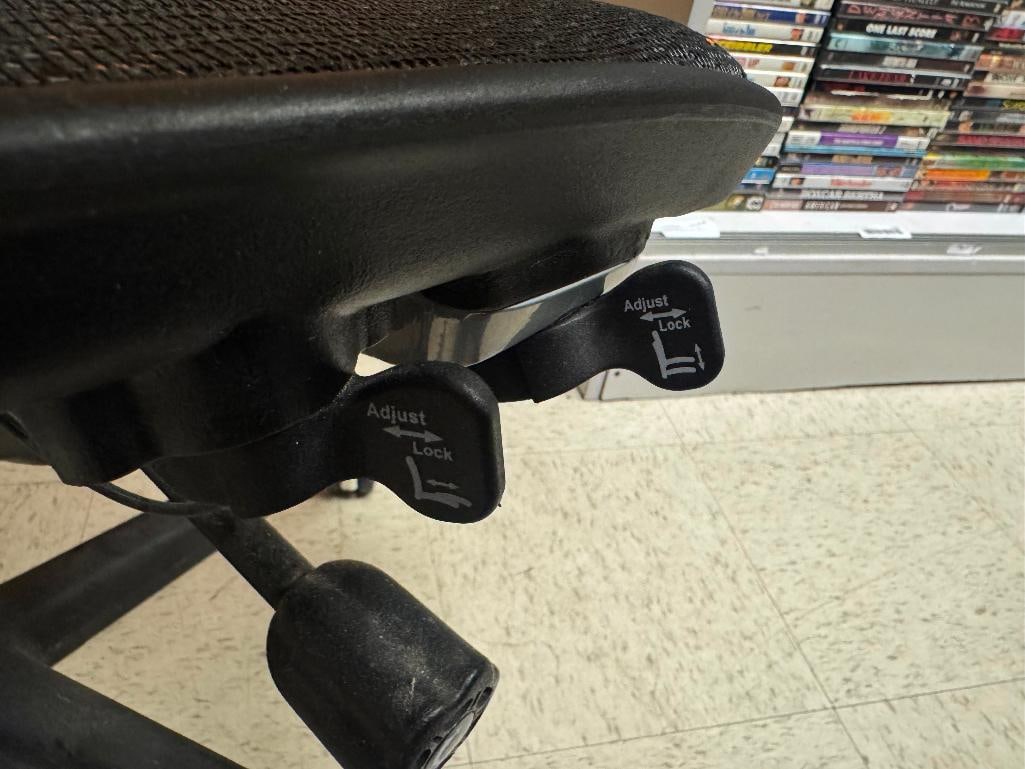 OFFICE DEPOT EXECUTIVE MESH TASK OFFICE CHAIR WITH GELCO PADDED SEAT INSERT - 8