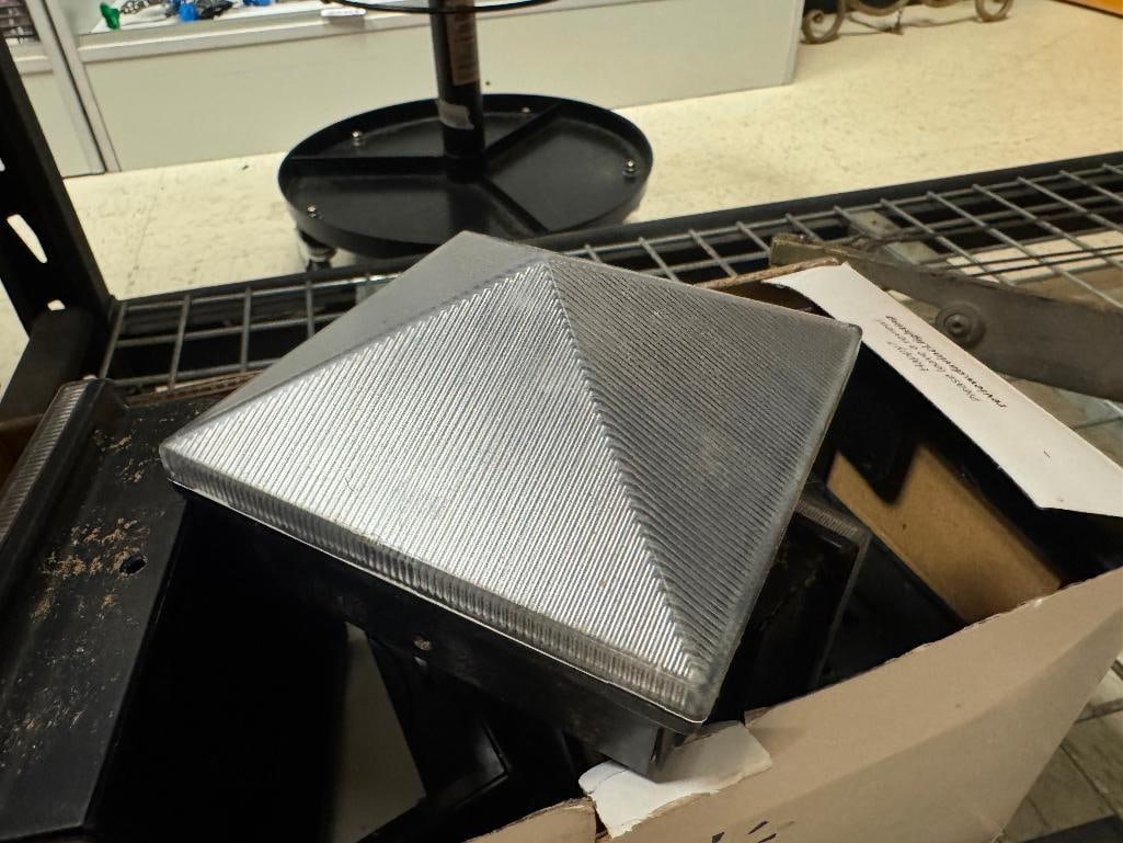 SET OF DAVINCI LIGHTING SOLAR POWER LIGHT POST CAPS - 6