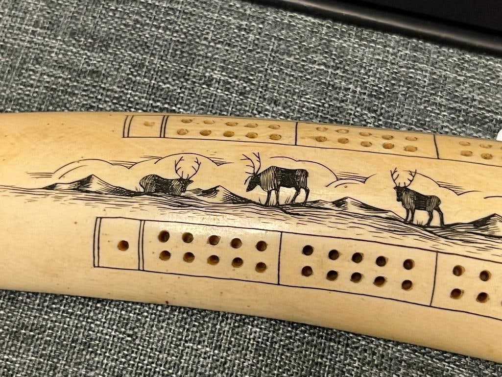 ANTIQUE INUIT SCRIMSHAW CRIBBAGE BOARD ILLUSTRATED CARVINGS OF SNOWSLED - 5