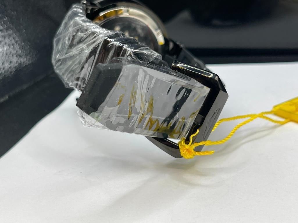 NEW WITH TAGS INVICTA MEN'S SUBAQUA NOMA III CHRONOGRAPH WRISTWATCH MODEL NO. 22920 - 7