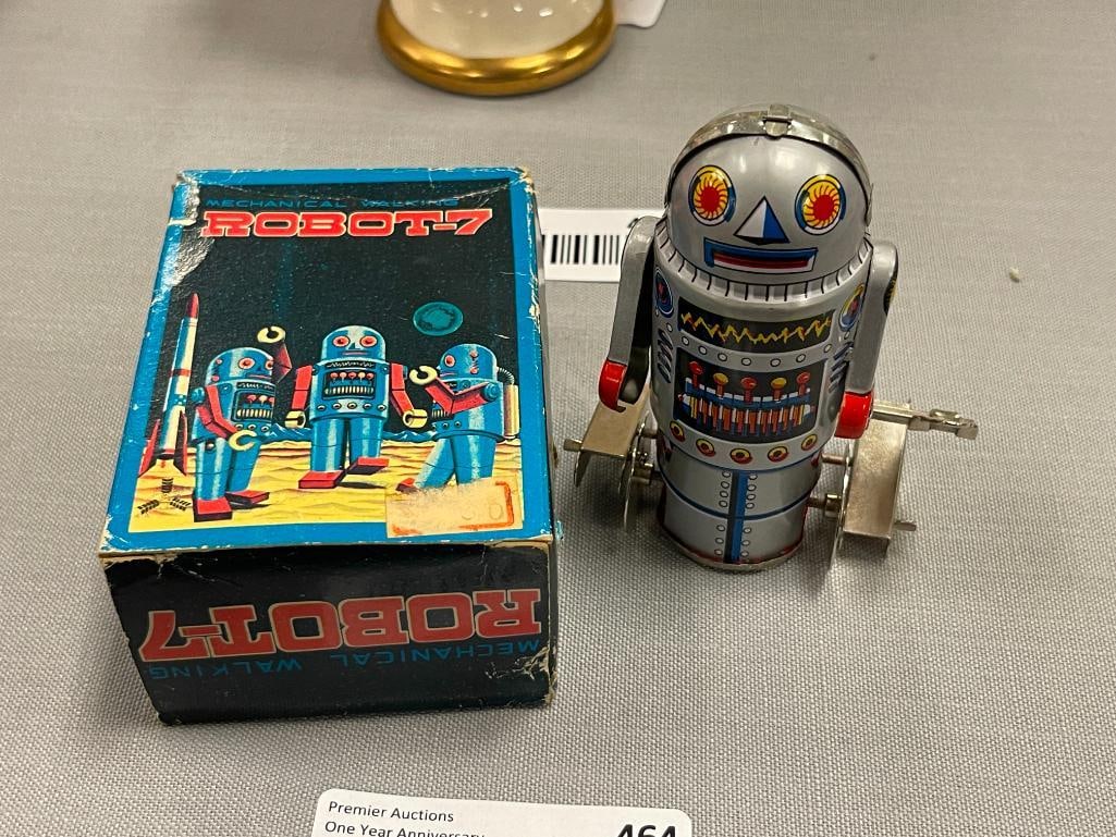 VINTAGE ROBOT-7 WIND-UP MECHANICAL WALKING TIN TOY ROBOT INCLUDING ORIGINAL BOX - 2