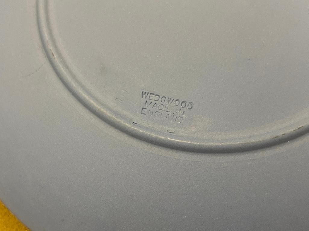 SIX ASSORTED COLLECTOR PLATES WEDGWOODINDEPENDENCE DAY PLATE, LIMOGES PORCELAIN PLATE - 16