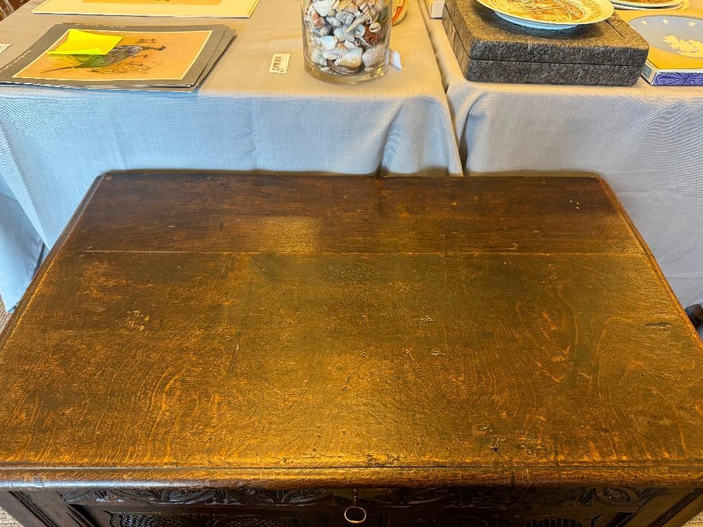 JACOBEAN STYLE HAND CRAFTED DOWRY CHEST CRAFTED FROM QUARTER SAWN OAK WITH FORGED HARDWARE - 11