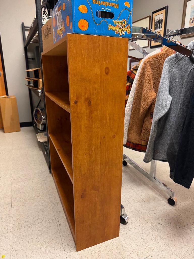 PINE PATTERN PRESSED WOOD THREE SHELF BOOKSHELF - 11