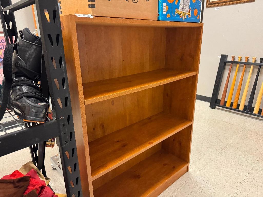 PINE PATTERN PRESSED WOOD THREE SHELF BOOKSHELF - 5