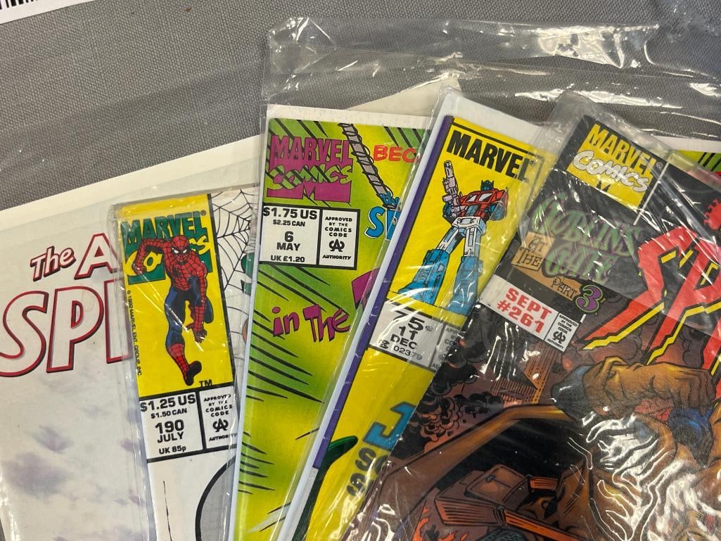 15 ASSORTED MARVEL COMIC BOOKS, MOSTLY SPIDER-MAN COMIC BOOKS - 12