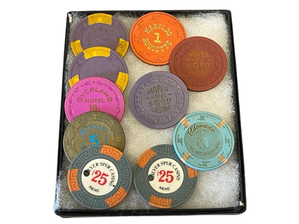 TEN VINTAGE CLAY CASINO POKER CHIPS MAPES, HAROLDS CLUB, SILVER SPUR, ELDORADO, RIVIERA: SAGE BRUSH CLUB, AND OVERLAND HOTEL, DENOMINATIONS 10 CENT, $1, $5, AND $25 DOLLA, SILVER SPUR CHIPS HAVE HOLE DRILLED 1 1/2" ROUND