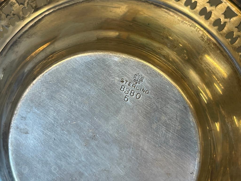 EARLY 20TH CENTURY STERLING SILVER HOLLOWARE BOWL, BASKET, SHOT GLASS, BABY CUP 268 GRAMS - 10