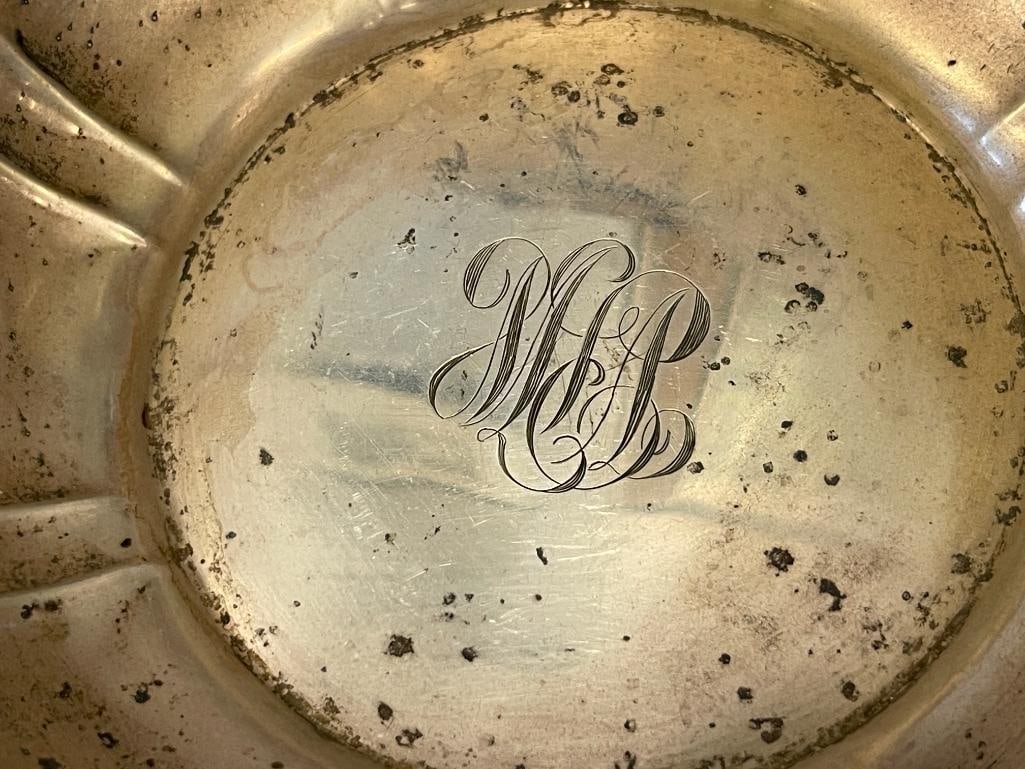 EARLY 20TH CENTURY STERLING SILVER HOLLOWARE BOWL, BASKET, SHOT GLASS, BABY CUP 268 GRAMS - 3