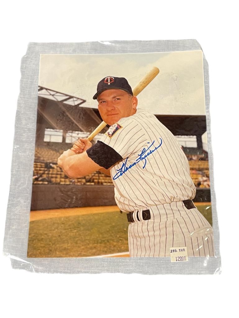 HARMON KILLEBREW FORMER AMERICAN BASEBAL PLAYER AUTOGRPAHED COLOR PHOTOGRAPH (1 of 5)