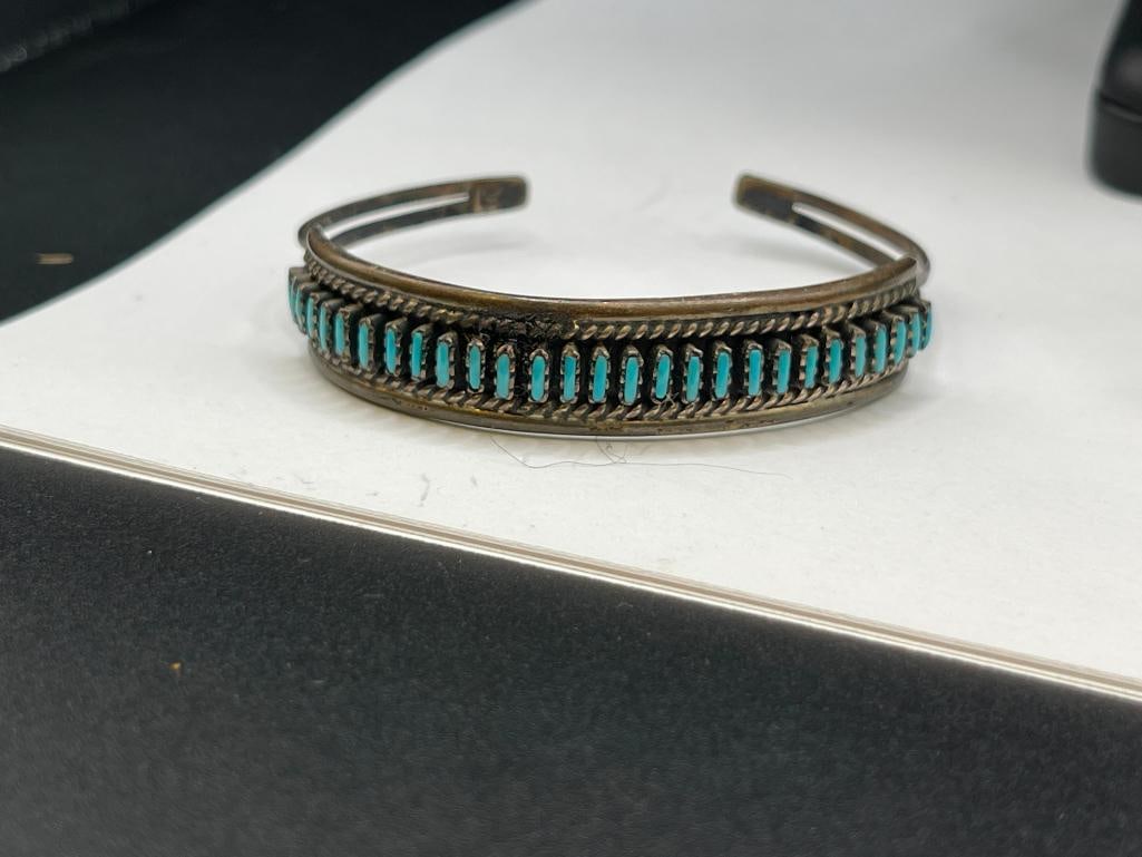 ANTIQUE OLD PAWN STERLING SILVER NAVAJO LEO G. HARVEY SIGNED TURQUOISE NEEDLEPOINT JEWELRY SET - 9