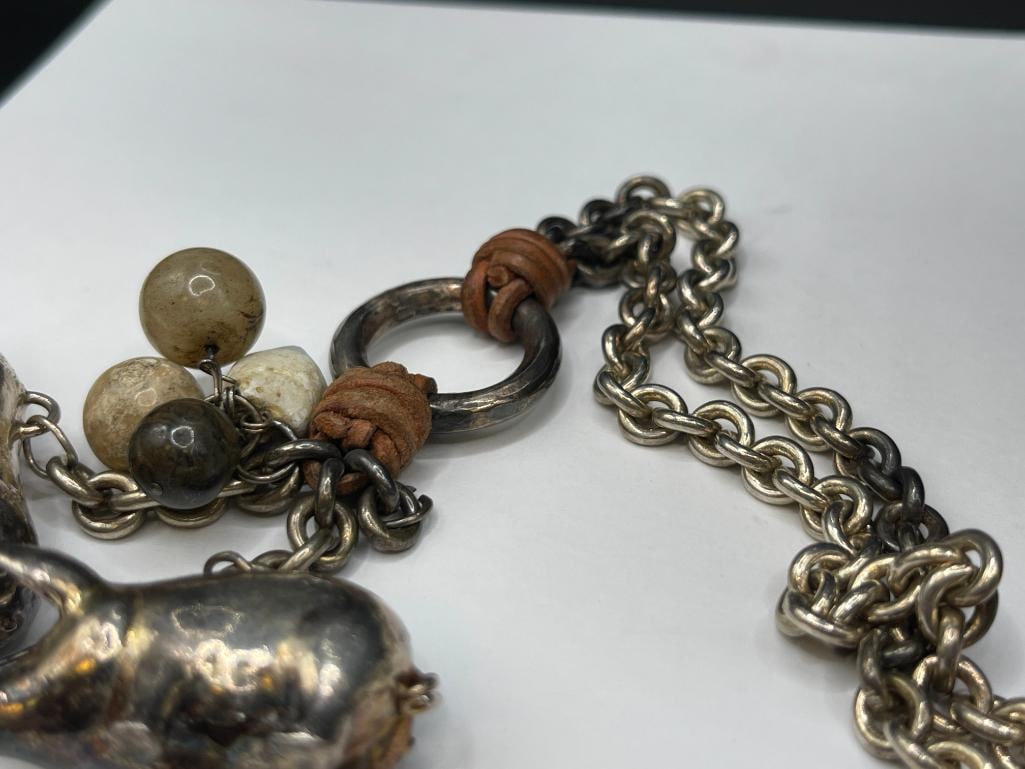 VINTAGE DESIGNER SIGNED STERLING SILVER WESTERN BULL AND PIG DANGLE PENDANT CHAIN LINK NECKLACE - 7