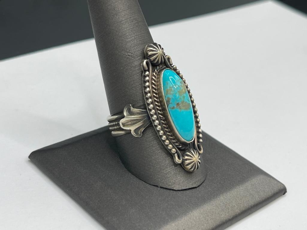 VINTAGE NAVAJO M&R CALLADITTO ARTIST SIGNED TURQUOISE RING (1 of 4)