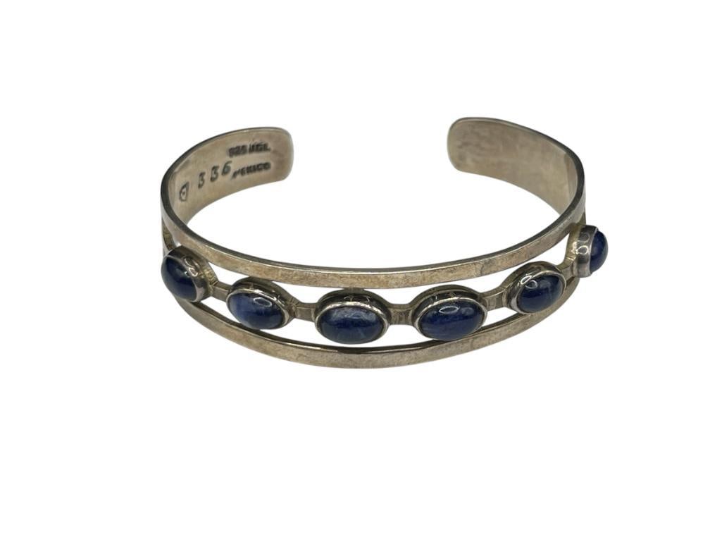 VINTAGE MEXICO ARTIST SIGNED STERLING SILVER CABOCHON BLUE LAPIS CUFF BRACELET (1 of 4)