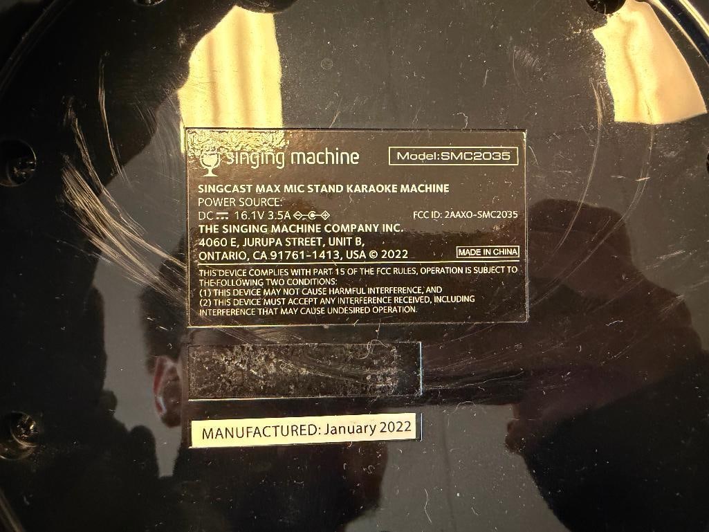 SINGING MACHINE KARAOKE MACHINE MODEL SMC2035 - 11