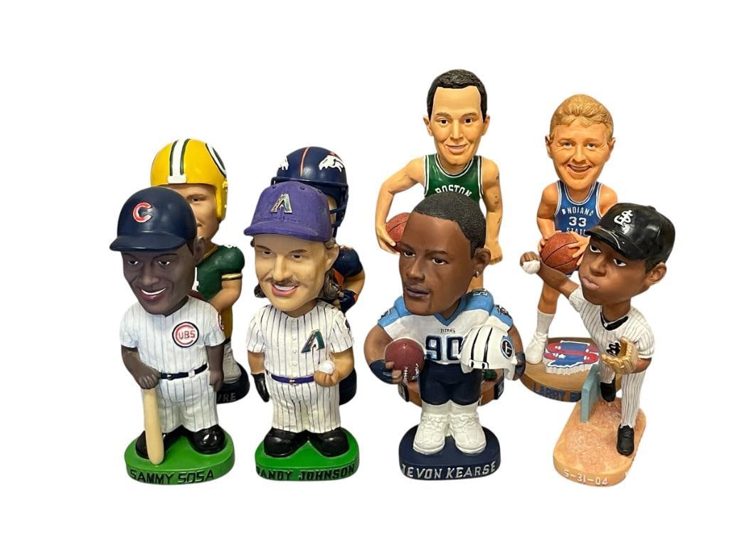 FOREVER COLLECTIBLES AND ALEXANDER GLOBAL PROD. BOBBLE DOBBLES SPORTS PLAYER BOBBLE HEADS (1 of 12)