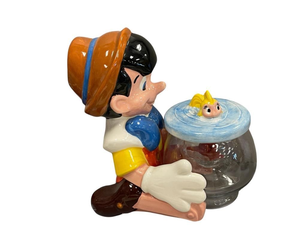 THREE PIECE DISNEY PINOCCHIO CERAMIC AND GLASS COOKIE JAR (1 of 6)