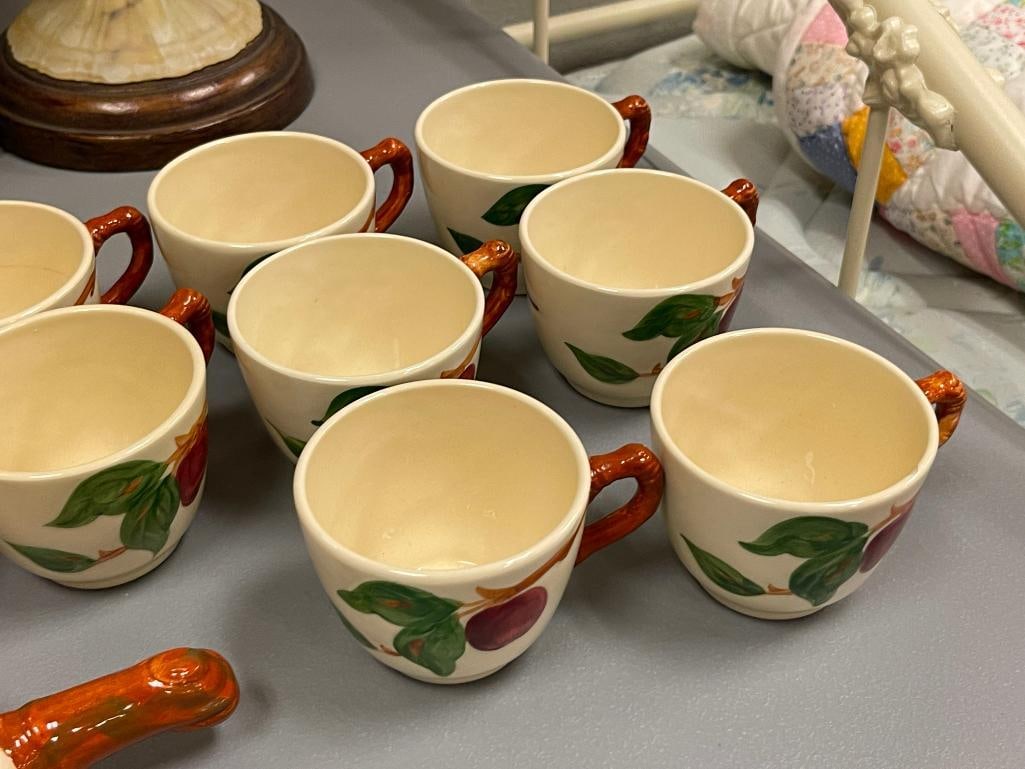 VINTAGE FRANCISCAN WARE APPLE BLOSSOM DINNERWARE - 3