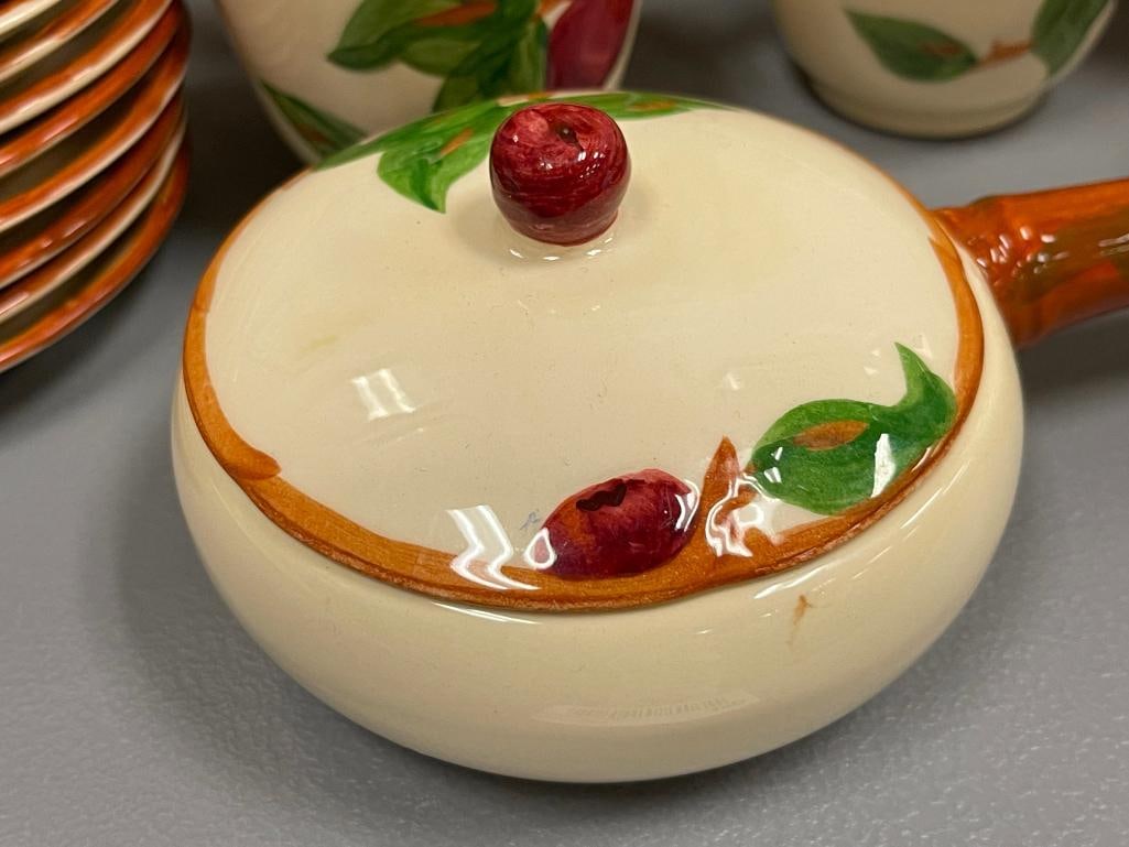 VINTAGE FRANCISCAN WARE APPLE BLOSSOM DINNERWARE - 5