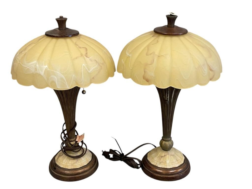 ANTIQUE STYLED GLASS AND OIL RUBBED BRONZE PAIR OF TABLE LAMPS: ALABASTER LOOK FROSTED GLASS SHADES WITH RESIN PEDESTAL AND ROUND BASE 21" H 