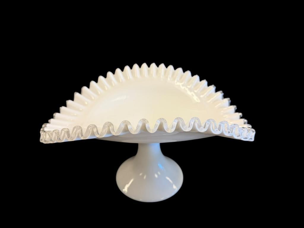 FENTON SILVER CREST MILK GLASS RUFFLED RIM BANANA BOWL (1 of 6)