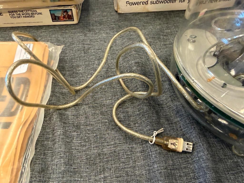 HARMON / KARDON iSUB POWERED SUBWOOFER FOR iMAC CIRCA 1999 - 11