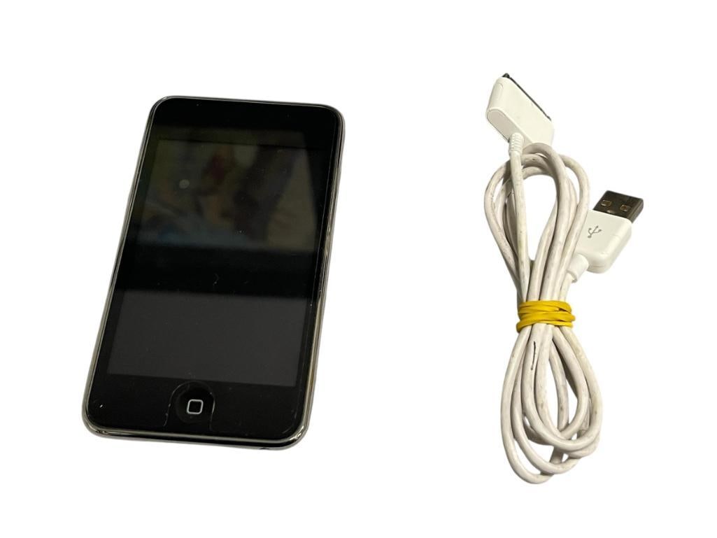 APPLE IPOD TOUCH 3RD GENERATION IN BLACK 32GB MODEL A1318 WITH CHARGER: CHROME BACK HAS SCRATCHES, WITH SCREEN PROTECTOR APPLIED, TESTED + 2 3/8" X 4 3/8" 