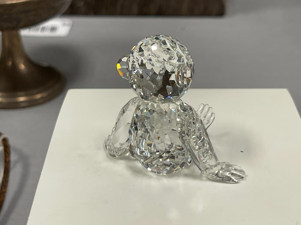 SWAROVSKI SILVER CRYSTAL FACETED FIGURINE OF A CHIMPANZEE NO. 7618NR000001 - 4