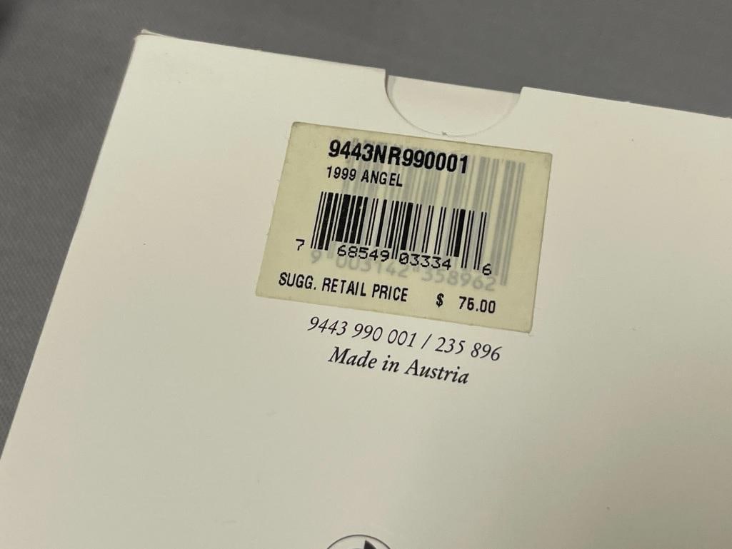 SWAROVSKI CRYSTAL MEMORIES 1999 CHRISTMAS ANGEL ORNAMENT WITH GOLD FEATURES - 8