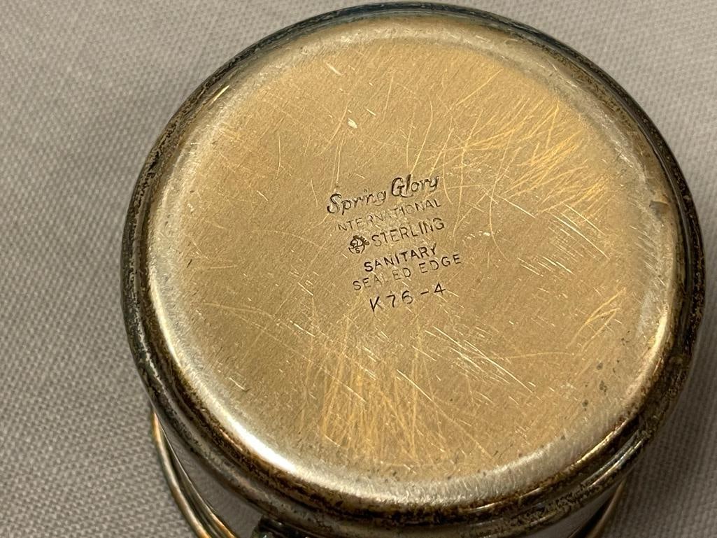 VINTAGE INTERNATIONAL STERLING SILVER SPRING GLORY PATTERN BABY CUP WEIGHT 55 GRAMS - 4