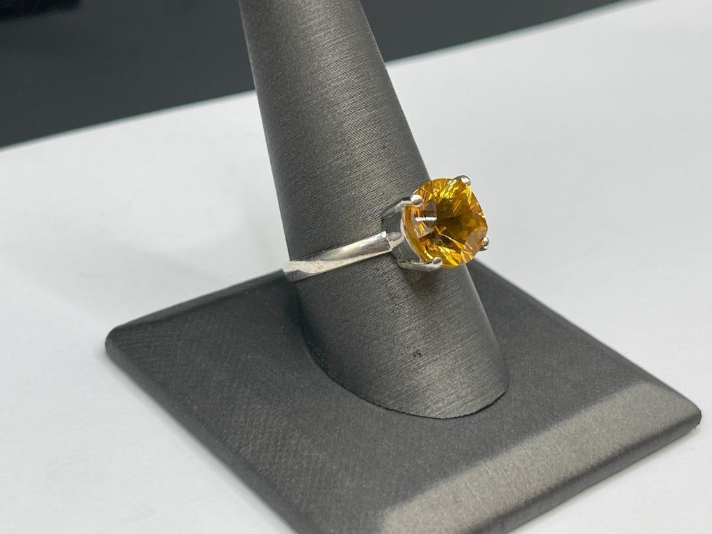 STEERLING SILVER ROUND CUT CITRINE RING - 2