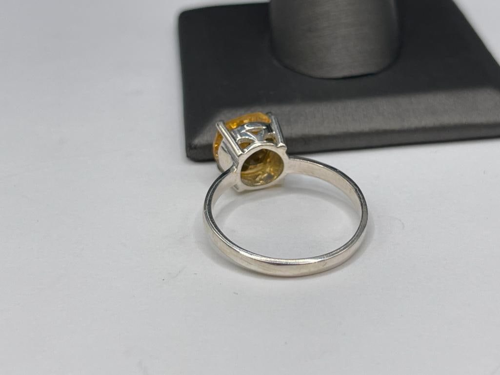 STEERLING SILVER ROUND CUT CITRINE RING - 4