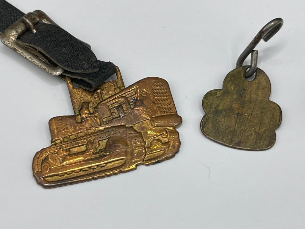 1938 DOGTAX STATE OF MAINE BADGE AND 1962 YUKON EQUIP. ANCHORAGE TRACTOR WATCH FOB - 5
