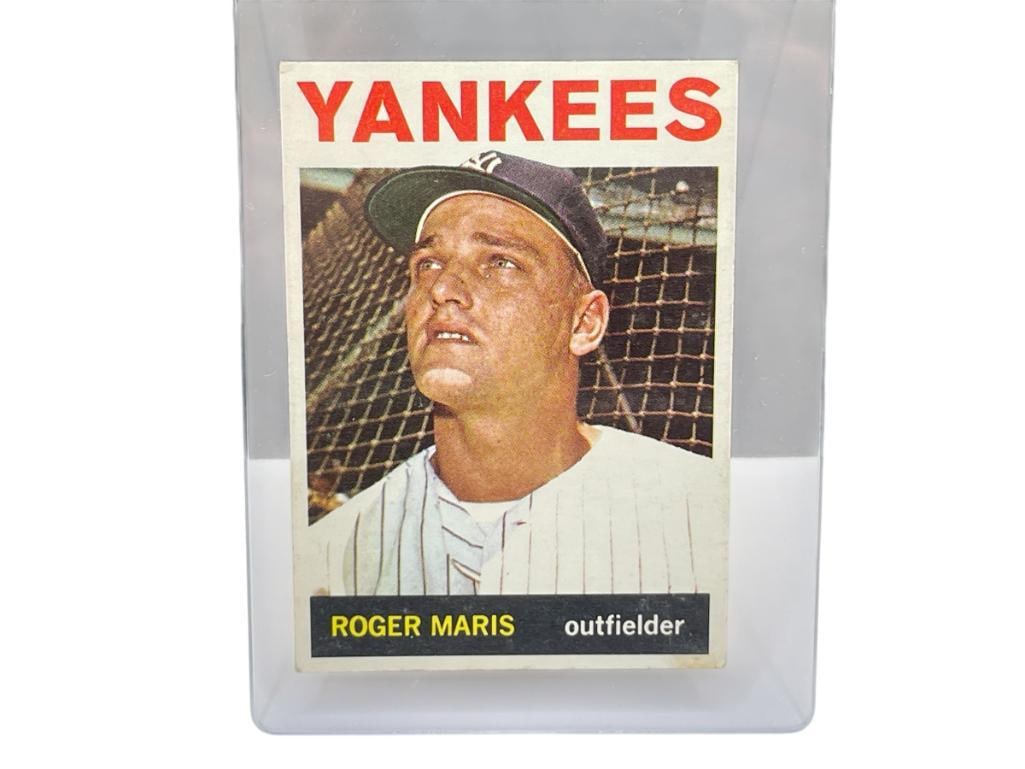 1964 TOPPS #225 YANKEES ROGER MARIS BASEBALL CARD (1 of 10)