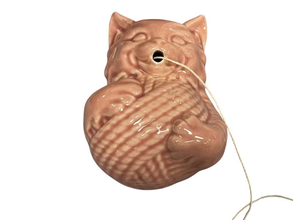 1940'S MCCOY POTTERY CERAMIC CAT YARN / STRING HOLDER IN GLOSSY PINK GLAZE: MARKED MCCOY ON THE BOTTOM, NO CHIPS OR CRACKS 5" H 