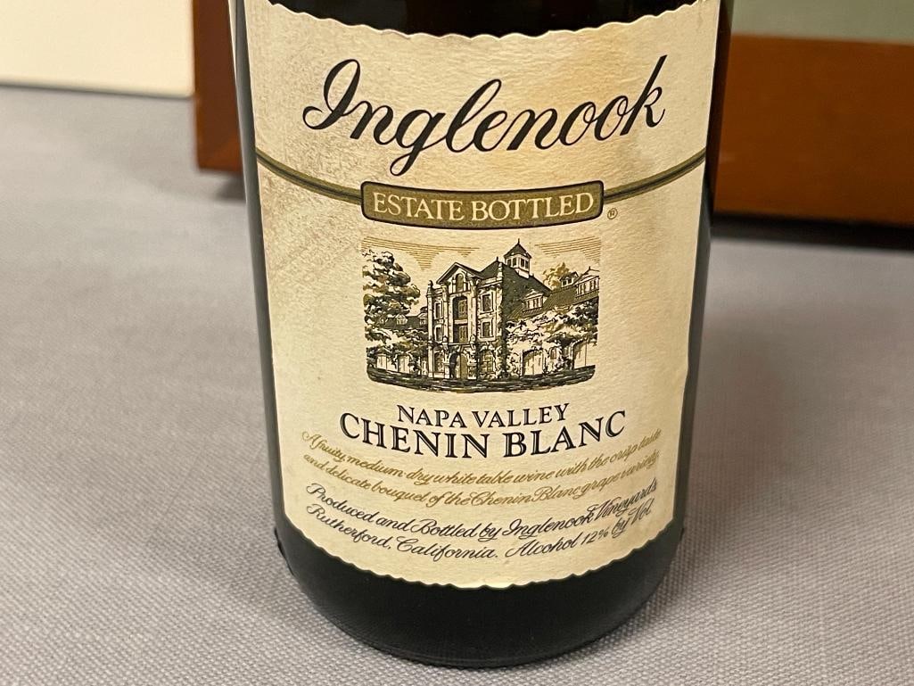 VINTAGE SEALED 1982 INGLENOOK NAPA VALLEY CHENIN BLANC 375ML BOTTLE - 3